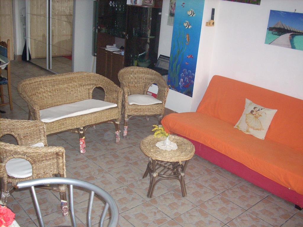Beb I Delfini Di Casa Paola Bed & Breakfast Mascali Dış mekan fotoğraf