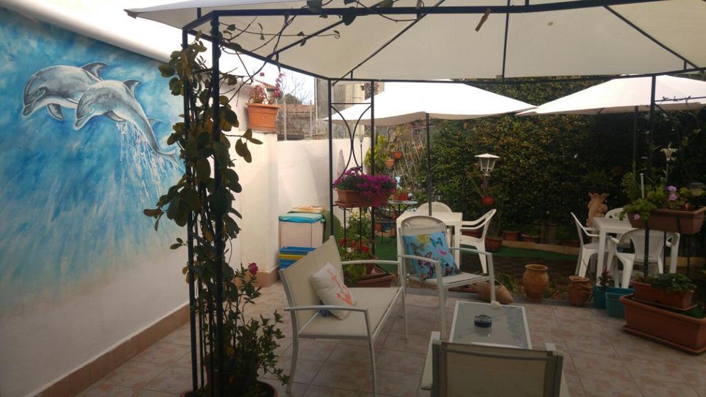 Beb I Delfini Di Casa Paola Bed & Breakfast Mascali Dış mekan fotoğraf